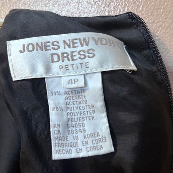 Jones New York Special Occasion Beaded Sequin Black Long Sleeve Dress Size 4P - Picture 3 of 12